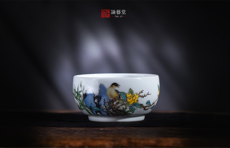 粉彩《果實花鳥》單杯